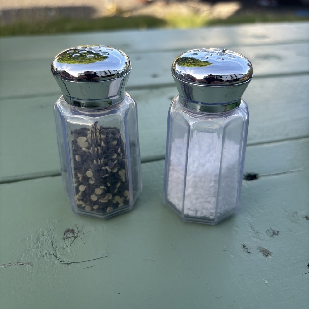 Melissa & Doug Play Salt & Pepper Shakers Toy Kitchen Accessories